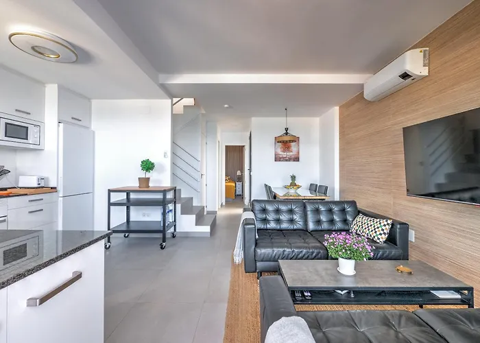 度假居 House With Rooftop Terrace, Views And Pool, *