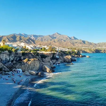 Vakantiehuis House With Rooftop Terrace, Views And Pool, *