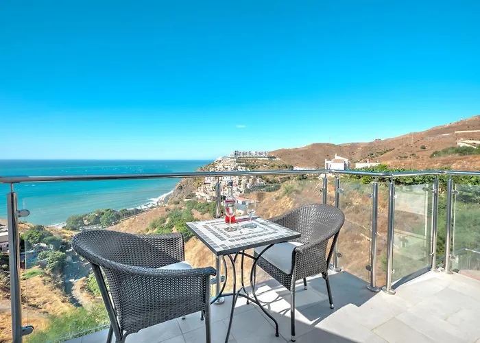 Holiday home House With Rooftop Terrace, Views And Pool, Nerja