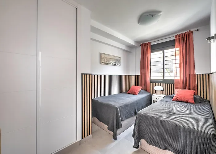 Holiday home House With Rooftop Terrace, Views And Pool, Nerja