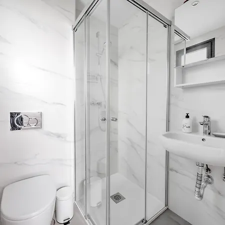 House With Rooftop Terrace, Views And Pool, Holiday home