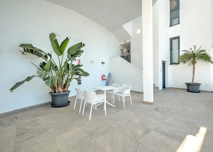 Ferienhaus House With Rooftop Terrace, Views And Pool, Nerja